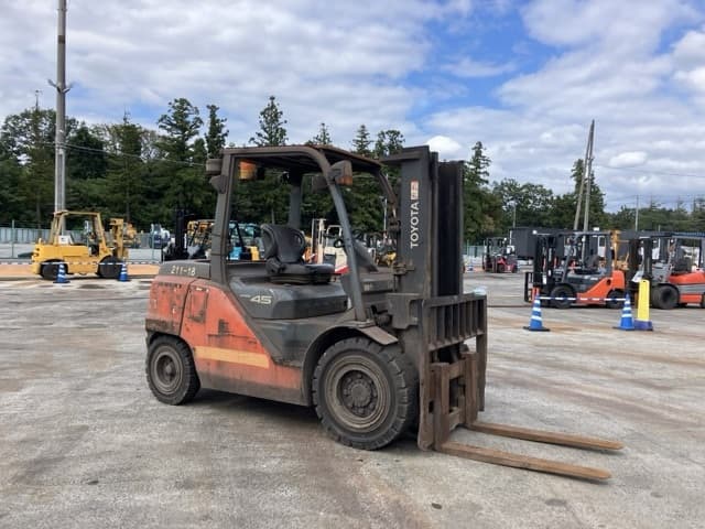 Forklift — Auction (lot 8461-4171)