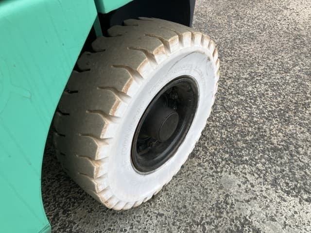 Forklift — Auction (lot 8461-4173)