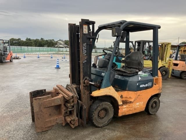 Forklift — Auction (lot 8461-4175)