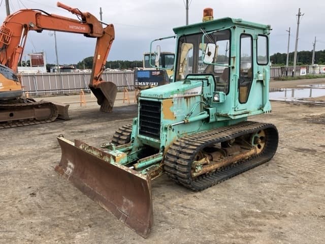 Bulldozer — Auction (lot 8461-418)