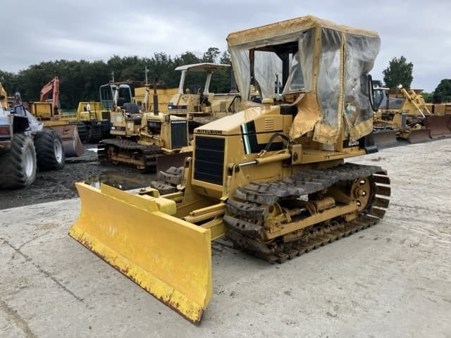 Bulldozer — Auction (lot 8461-419)
