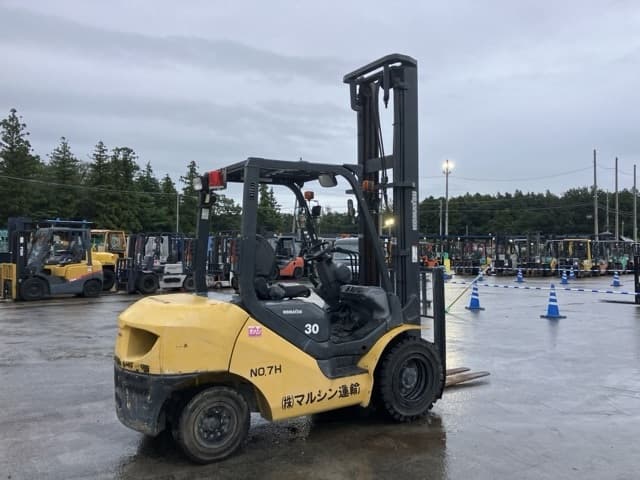 Forklift — Auction (lot 8461-4197)