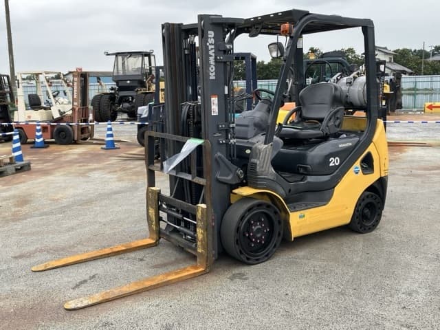 Forklift — Auction (lot 8461-4199)