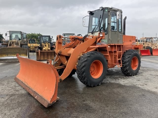 WHEEL LOADER — Auction (lot 8461-42)