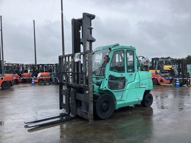 Forklift — Auction (lot 8461-4200)