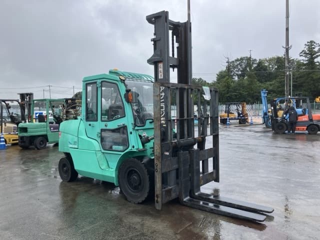 Forklift — Auction (lot 8461-4200)