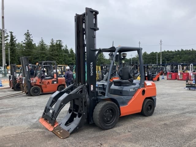 Forklift — Auction (lot 8461-4202)