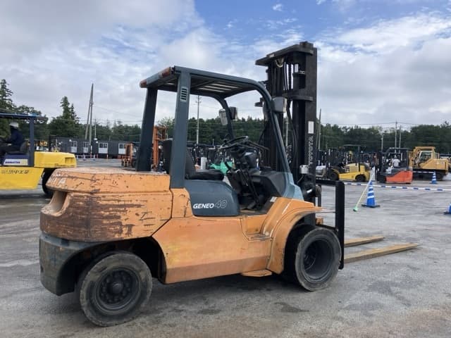 Forklift — Auction (lot 8461-4205)