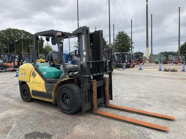 Forklift — Auction (lot 8461-4209)
