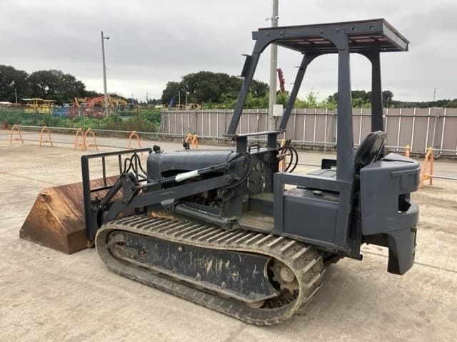 Bulldozer — Auction (lot 8461-421)