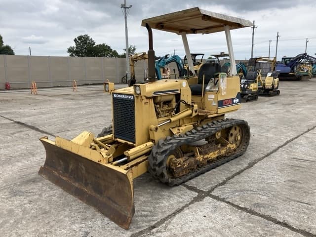 Bulldozer — Auction (lot 8461-422)