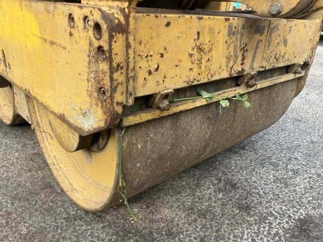 Hand Guided Roller — Auction (lot 8461-435)