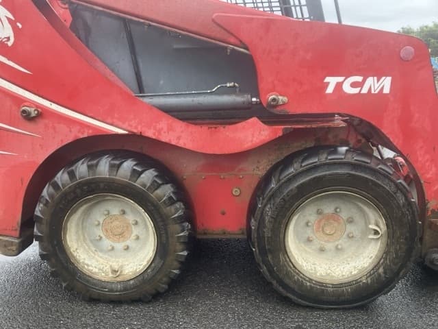 SKID STEER LOADER — Auction (lot 8461-437)