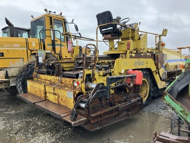 Asphalt finisher — Auction (lot 8461-44)