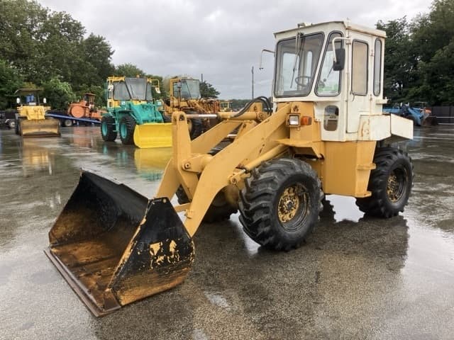 MINI WHEEL LOADER — Auction (lot 8461-446)
