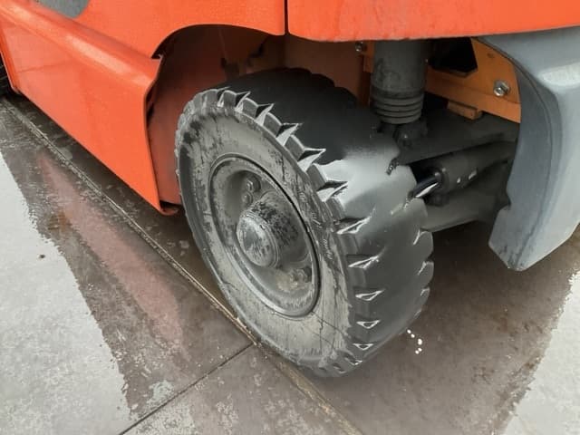 Battery Forklift — Auction (lot 8461-45002)