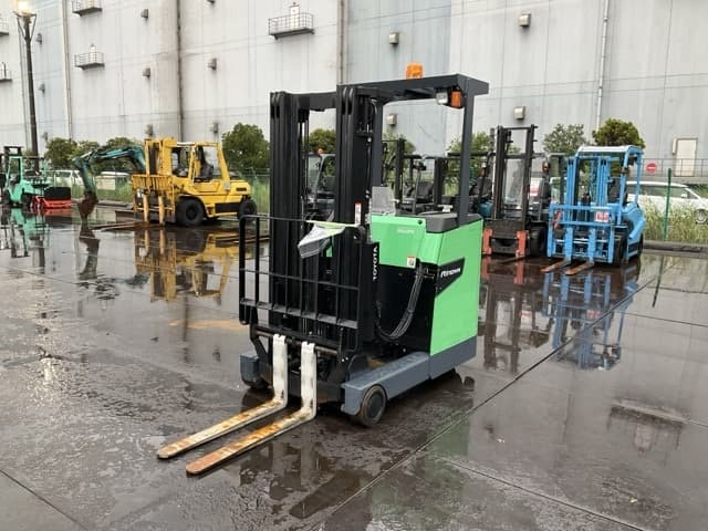 Reach Forklift — Auction (lot 8461-45003)