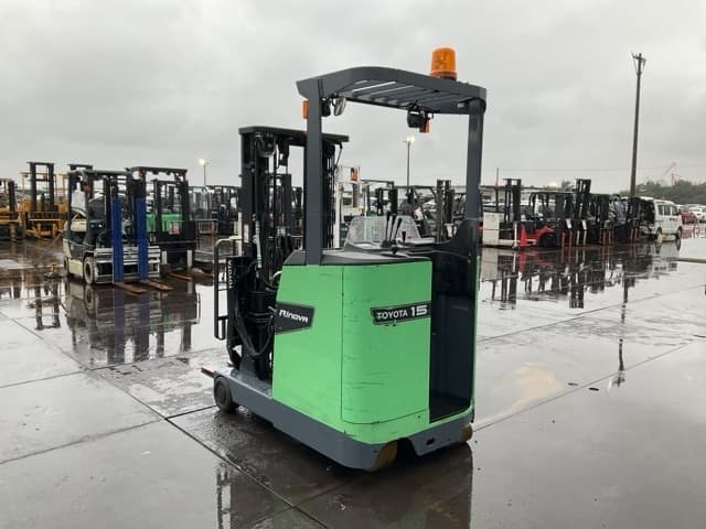 Reach Forklift — Auction (lot 8461-45003)