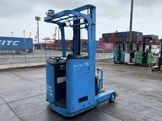 Reach Forklift — Auction (lot 8461-45803)