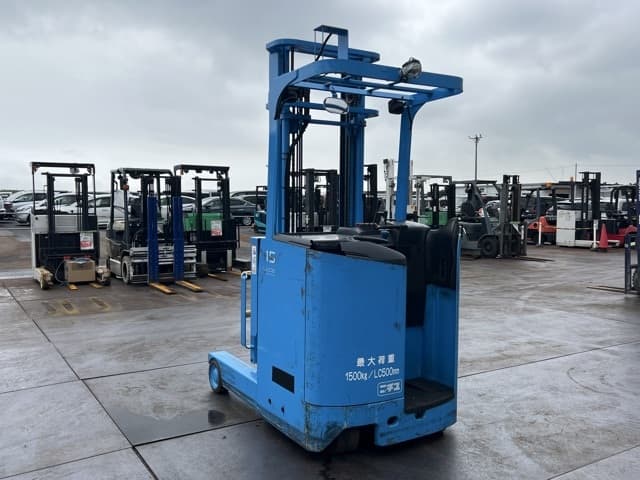 Reach Forklift — Auction (lot 8461-45803)