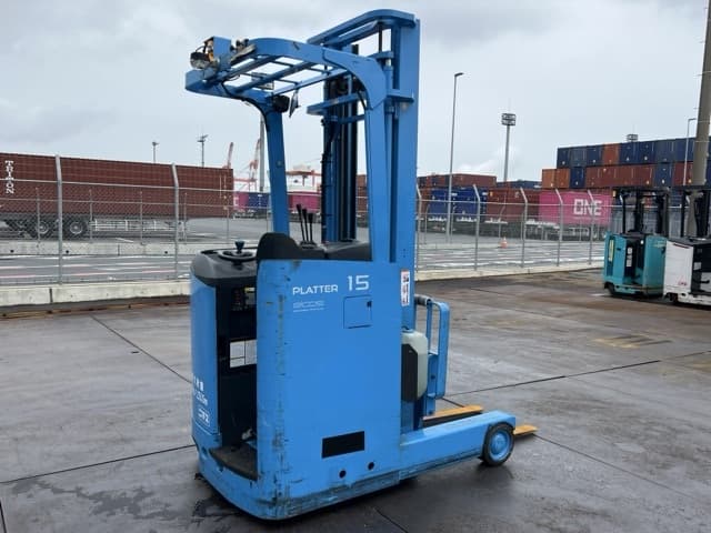 Reach Forklift — Auction (lot 8461-45804)