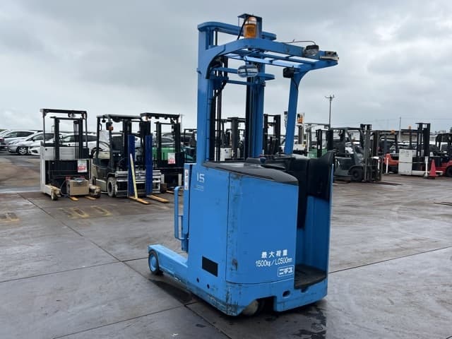 Reach Forklift — Auction (lot 8461-45804)