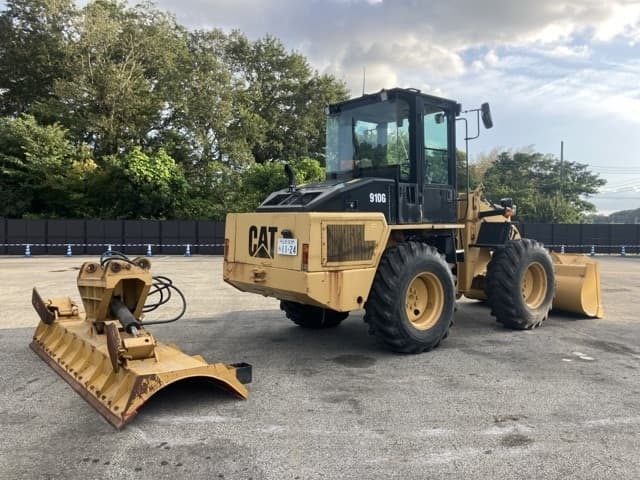 WHEEL LOADER — Auction (lot 8461-459)