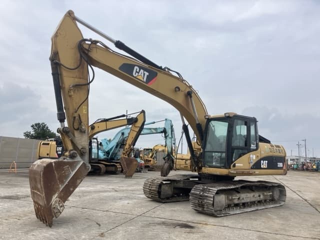 EXCAVATOR — Auction (lot 8461-46)