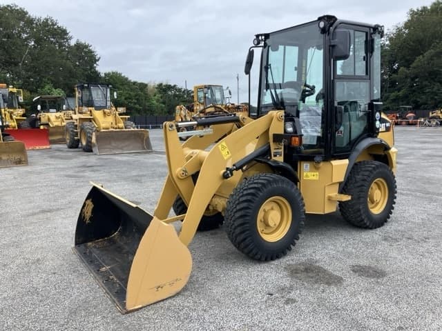 MINI WHEEL LOADER — Auction (lot 8461-461)