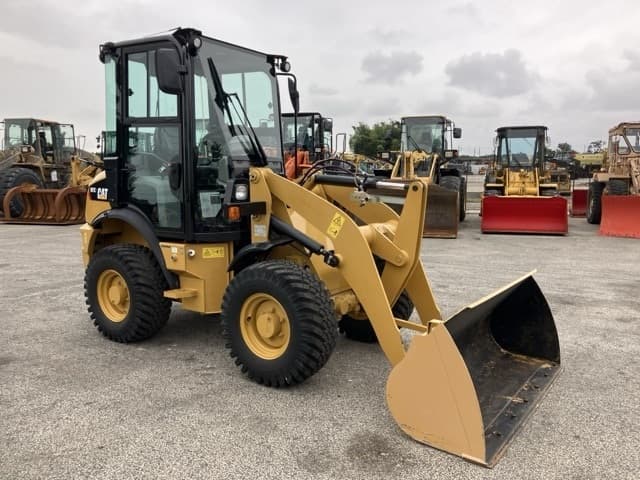 MINI WHEEL LOADER — Auction (lot 8461-461)