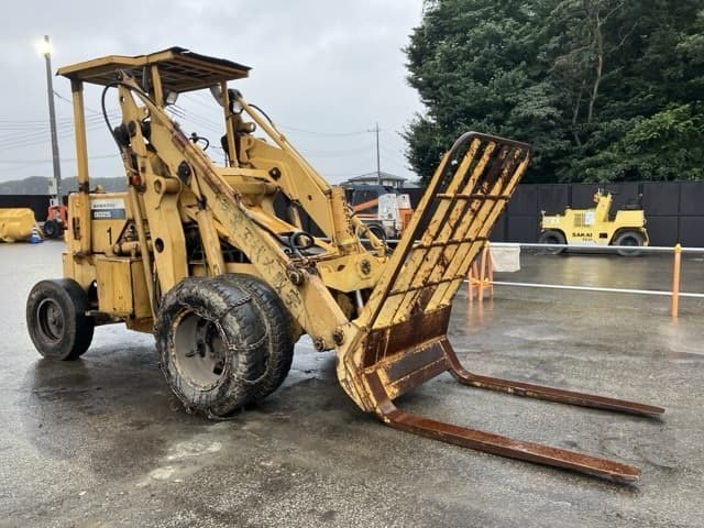 SHOVEL LOADER — Auction (lot 8461-465)