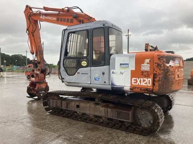 EXCAVATOR — Auction (lot 8461-473)