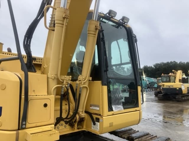 EXCAVATOR — Auction (lot 8461-476)