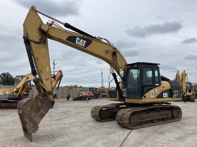 EXCAVATOR — Auction (lot 8461-481)