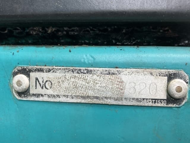 EXCAVATOR — Auction (lot 8461-483)