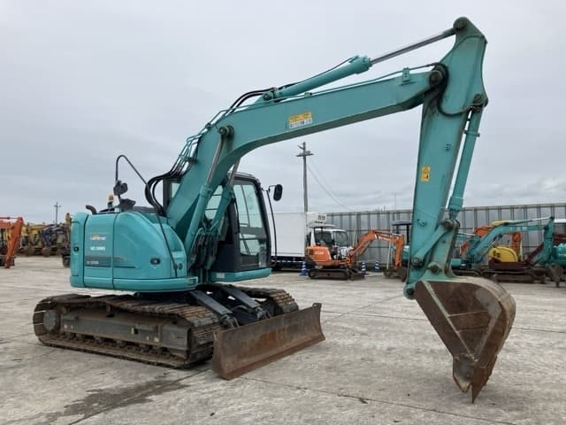 EXCAVATOR — Auction (lot 8461-486)