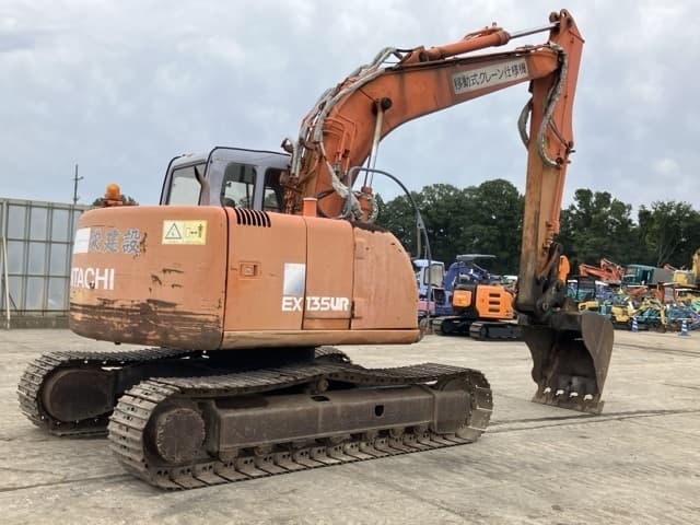 EXCAVATOR — Auction (lot 8461-487)