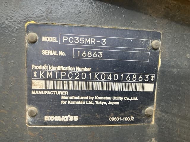 MINI EXCAVATOR — Auction (lot 8461-49)