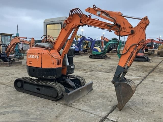 MINI EXCAVATOR — Auction (lot 8461-50)