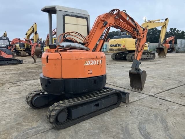 MINI EXCAVATOR — Auction (lot 8461-50)