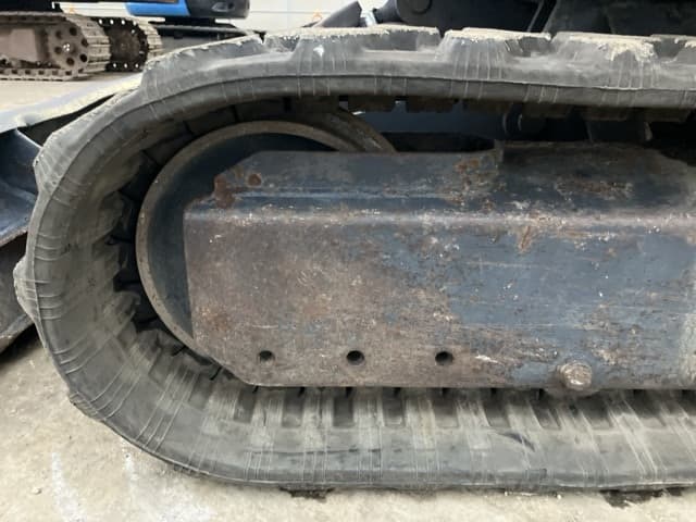 MINI EXCAVATOR — Auction (lot 8461-50)