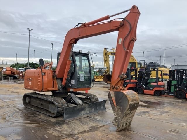 EXCAVATOR — Auction (lot 8461-50002)