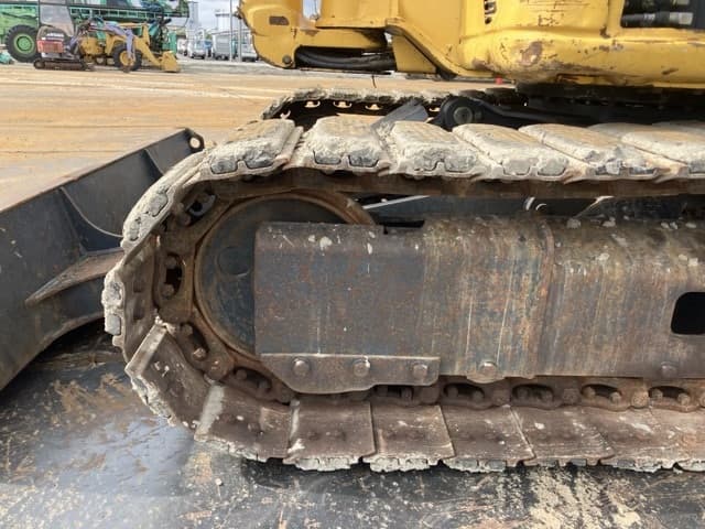 MINI EXCAVATOR — Auction (lot 8461-50004)