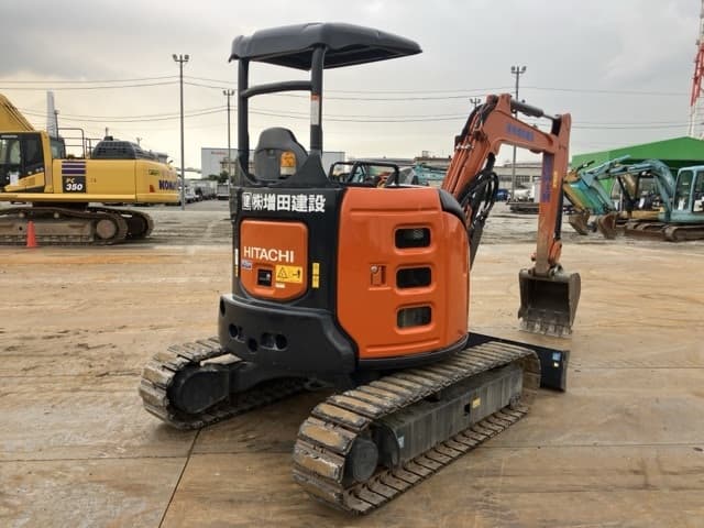 MINI EXCAVATOR — Auction (lot 8461-50007)
