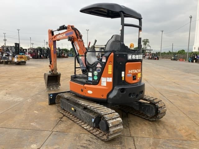 MINI EXCAVATOR — Auction (lot 8461-50007)