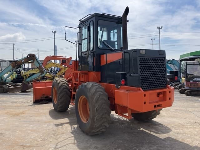 WHEEL LOADER — Auction (lot 8461-50016)
