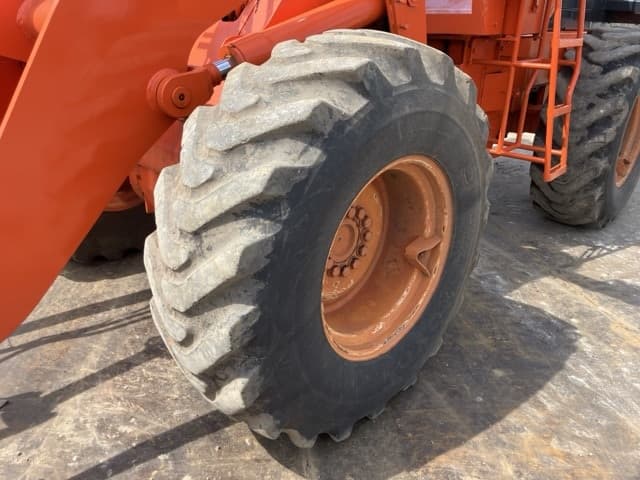 WHEEL LOADER — Auction (lot 8461-50016)