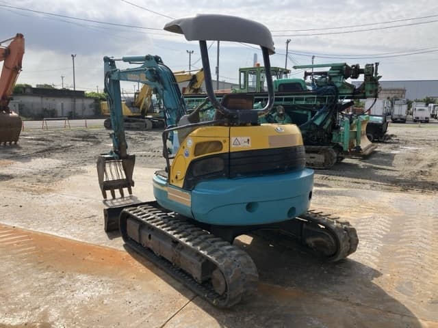 MINI EXCAVATOR — Auction (lot 8461-50023)