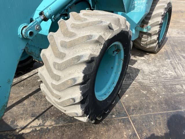 MINI WHEEL LOADER — Auction (lot 8461-50025)