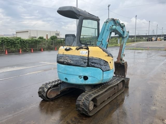 MINI EXCAVATOR — Auction (lot 8461-50026)
